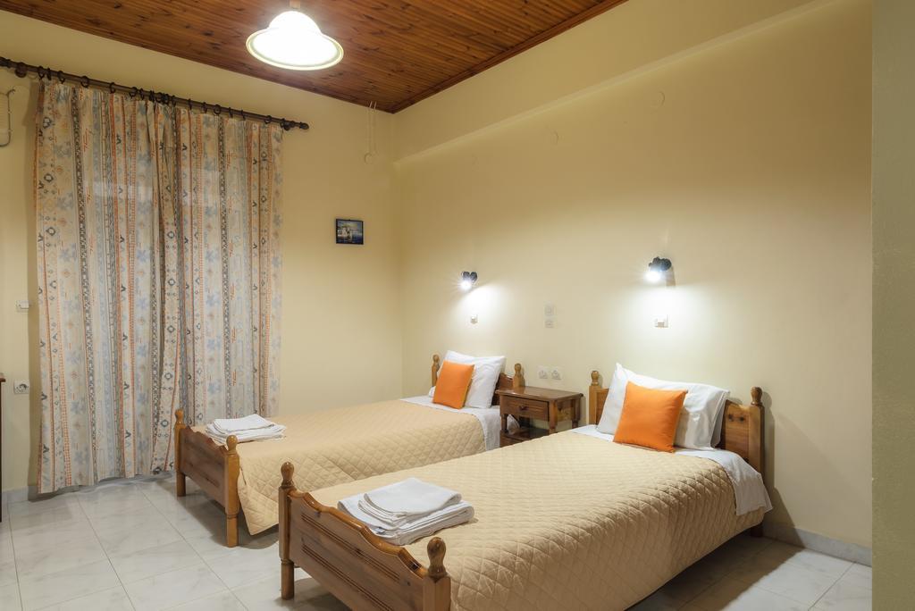 Artemis Apartments Kypseli Extérieur photo