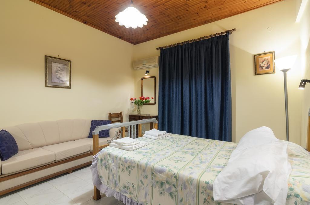 Artemis Apartments Kypseli Extérieur photo